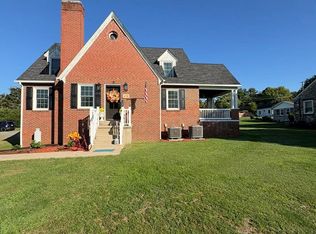 678 W Main St, Lebanon, VA 24266