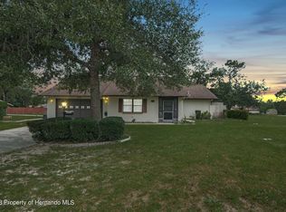 9250 Geneva St, Spring Hill, FL 34608