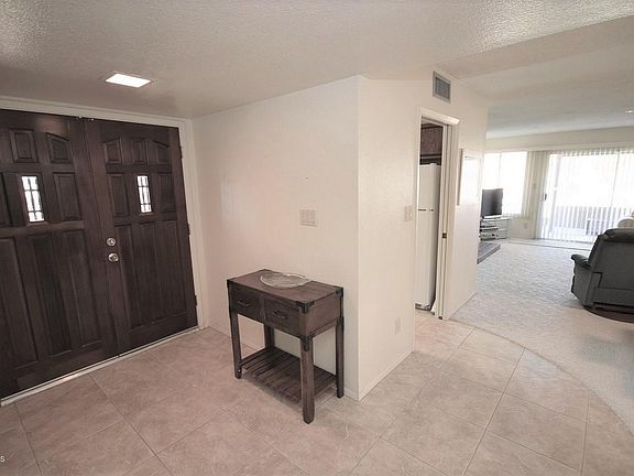4th image of 25415 S Glenburn Dr