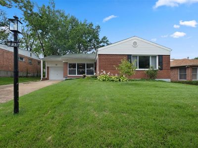931 Mulberry Ln, Saint Louis, MO, 63130