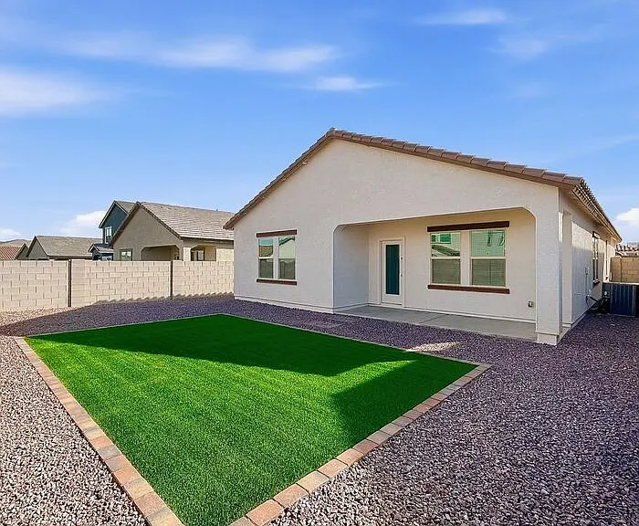 19590 W Badgett Ln — Photo 28