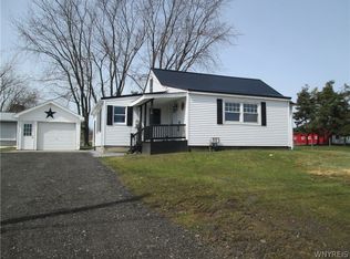 10568 Sisson Hwy, Eden, NY 14057