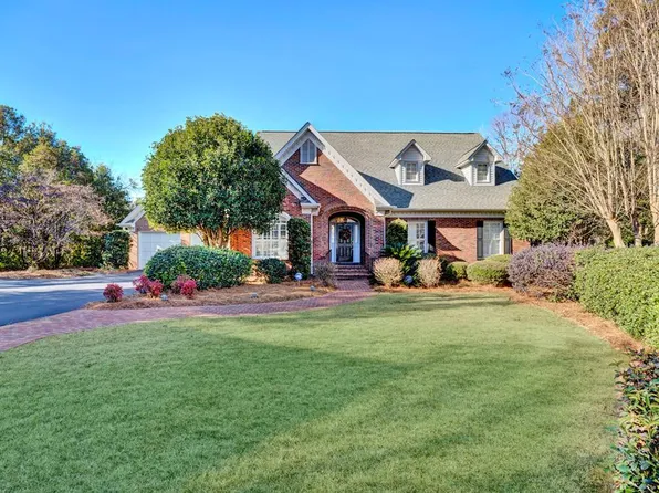 116 Spruce Ct, Greenwood, SC 29649