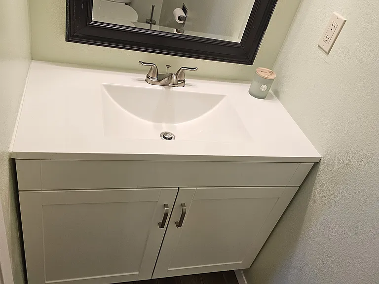 7628 Lexington Manor Dr — Photo 11