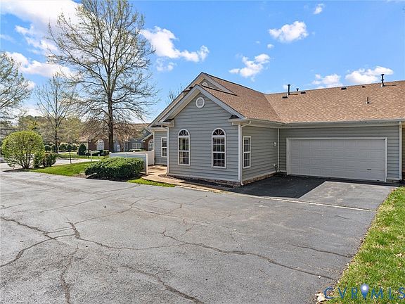 3rd image of 14116 Norwood Pond Ln