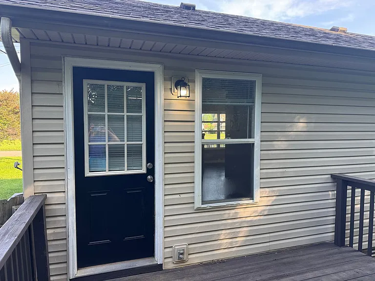 1804 Harbor Dr — Photo 16