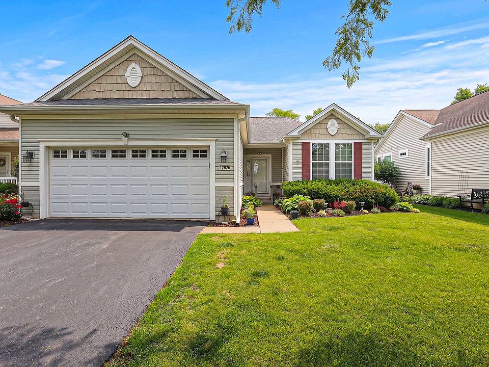 1st image of 12926 Oak Grove Dr