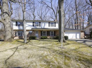 633 Hill Rd, Marshall, MI 49068