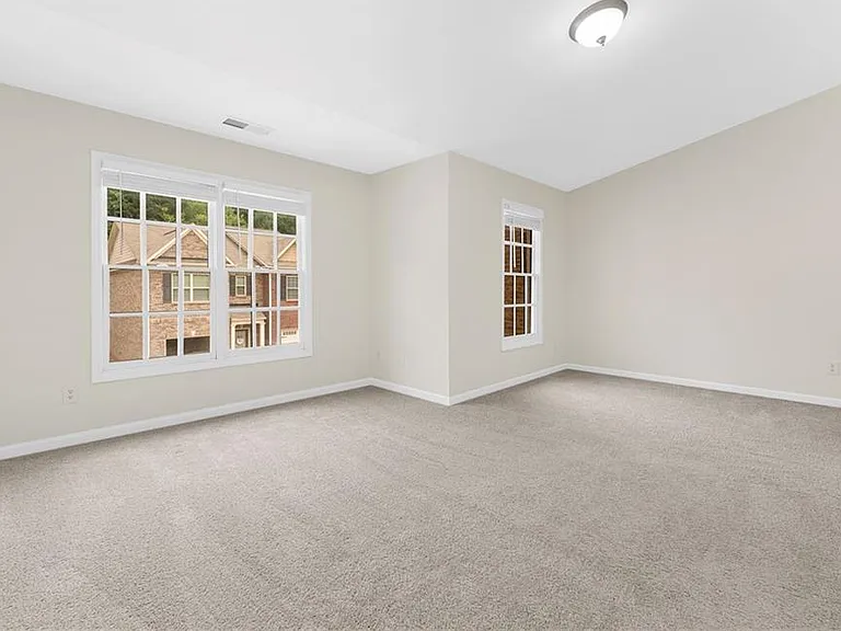 318 Knelston Oak Dr — Photo 24