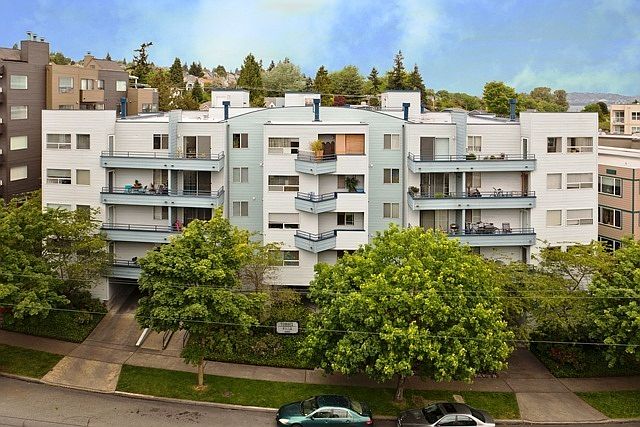 1st image of 3230 SW Avalon Way #204