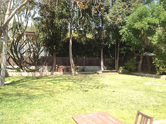 3rd image of 1873 Echo Park Ave