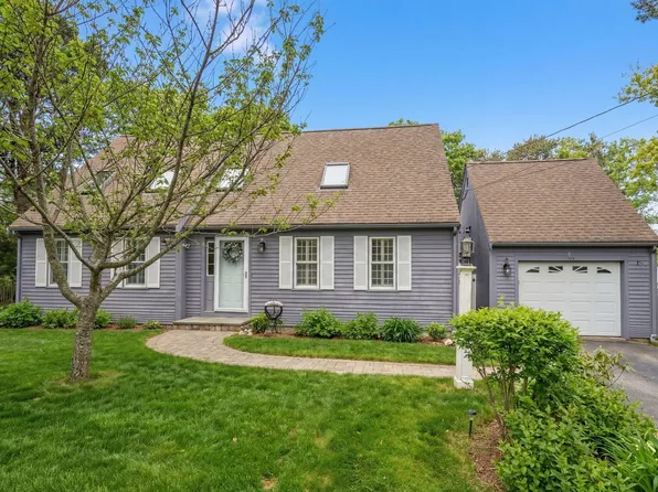 118 Hokum Rock Road, Dennis, MA 02638