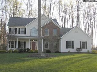 7943 Regal Ridge Cir, Macedonia, OH 44056