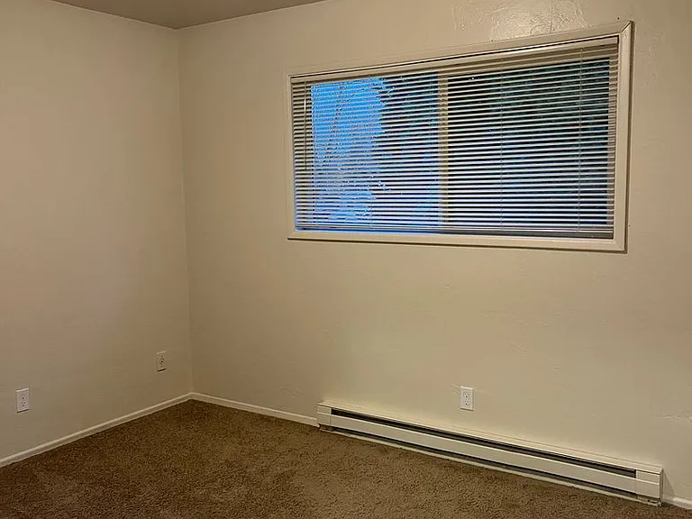Summerwood Apartments — Photo 13