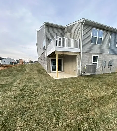 18423 Centennial Cir — Photo 11