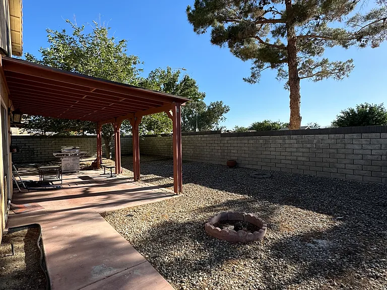 37233 Newbury Pl — Photo 7