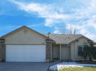 1445 W Silver Salmon Dr, Meridian, ID 83642