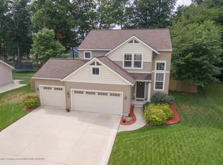 8603 Wheatdale Dr, Lansing, MI 48917