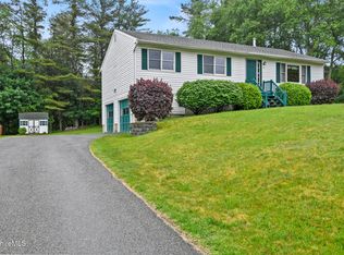 34 Hazelwood Ct, Dalton, MA 01226