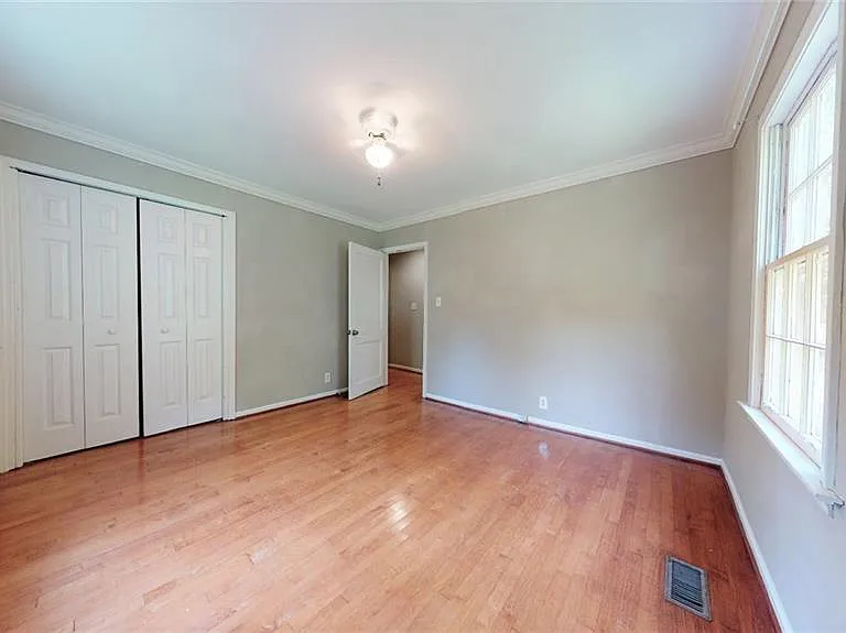 1674 Beacon Hill Blvd — Photo 11