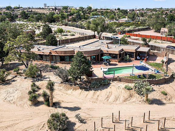 3rd image of 159 El Rey Dr