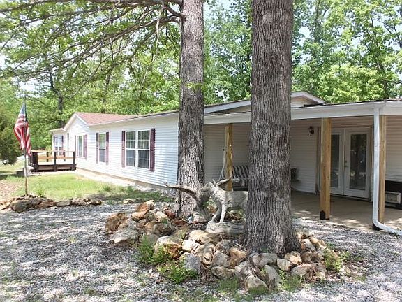 2nd image of 21 Hideaway Ln