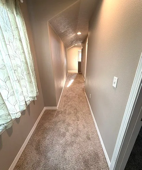 1576 S Grant Ave — Photo 14