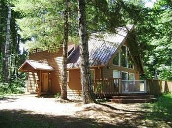 1st image of 121 Lake Creek Dr