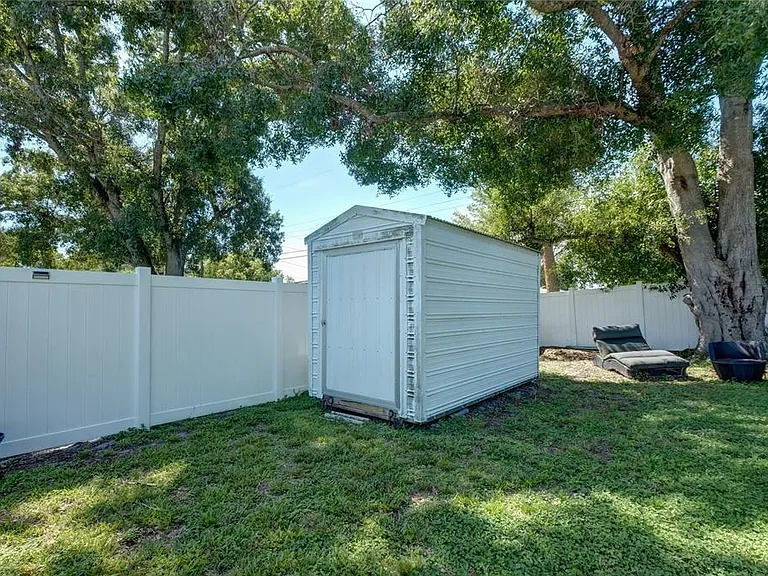 4106 W Oklahoma Ave — Photo 28
