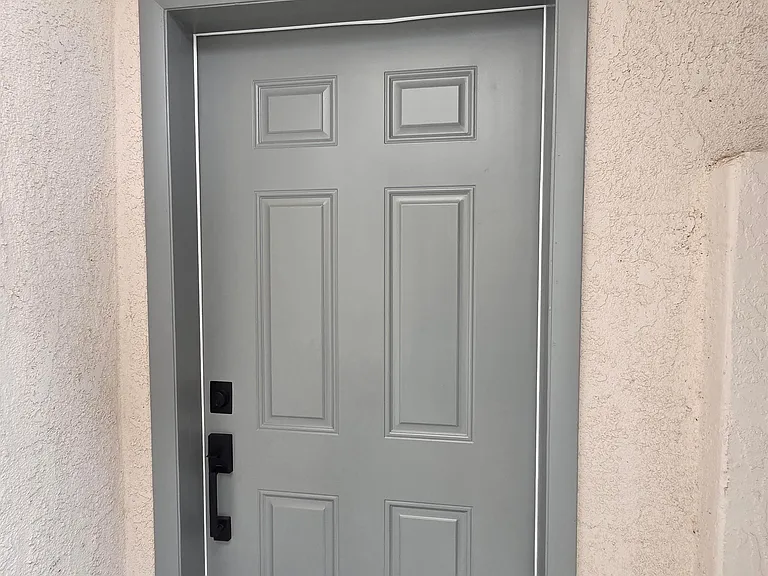 1440 E Laguna Pl — Photo 1