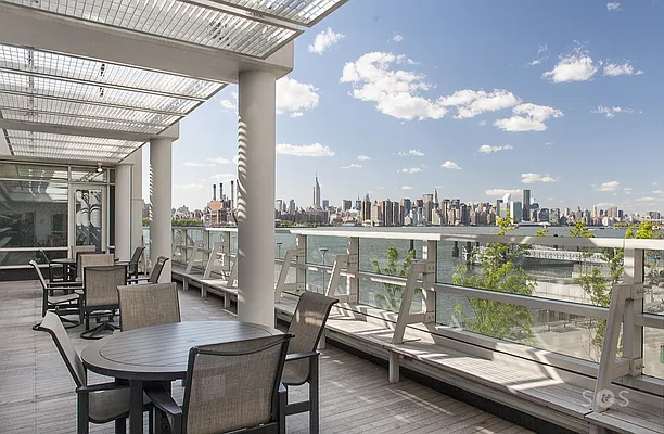 Sold by Brick&Mortar | media 38