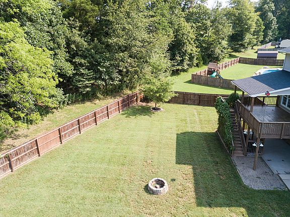 4th image of 736 Forrest Cove Ct