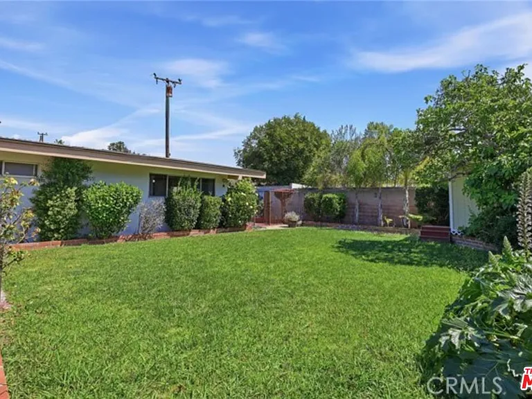 6732 Wooster Ave — Photo 12