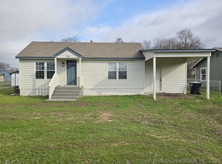 308 W 1st St, Tahlequah, OK 74464