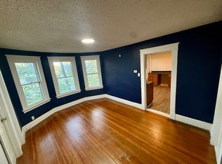 19 Grove St FLOOR 2, Bristol, CT 06010