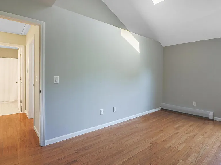 1465 E Putnam Ave #129 — Photo 8