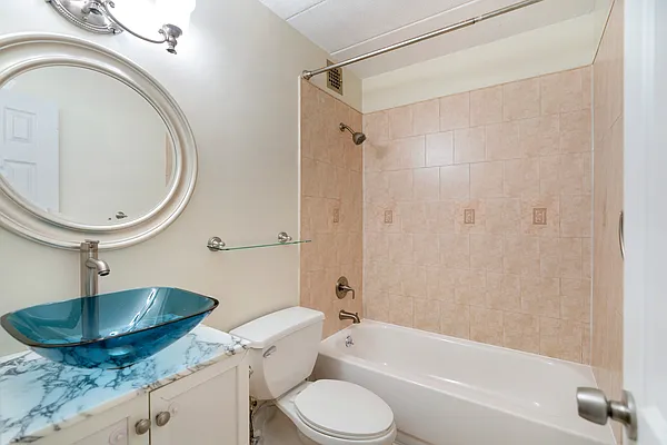 Sold by Compass | media 9