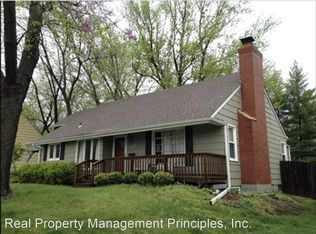 1906 W 71st St, Prairie Village, KS 66208