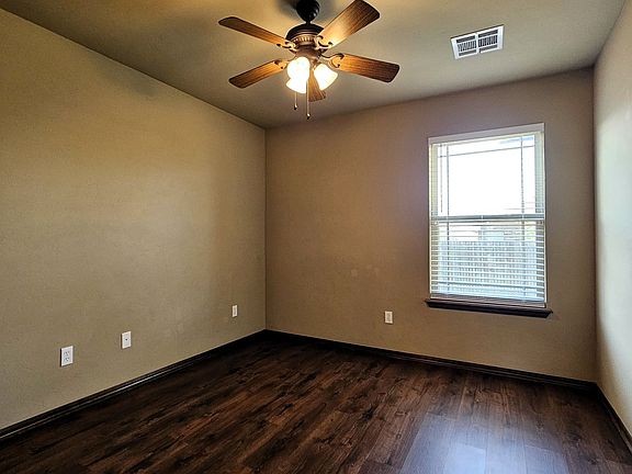 5th image of 3401 Ashton Dr