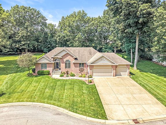 2nd image of 53143 Trinity Ct