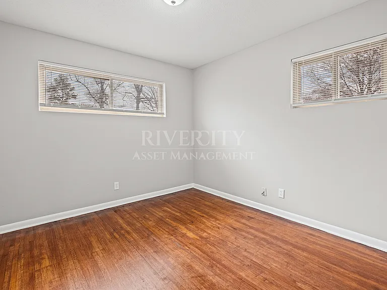 1694 Claire Dr — Photo 13