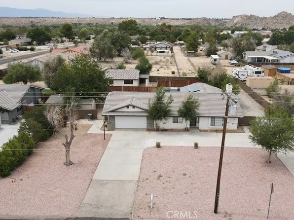 15332 Tuscola Rd, Apple Valley, CA 92307