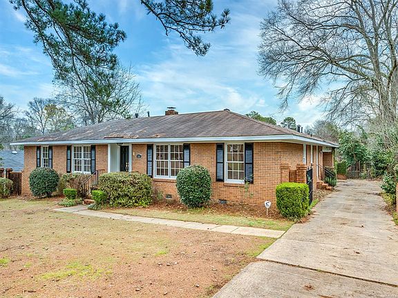 2nd image of 508 Chatsworth Dr