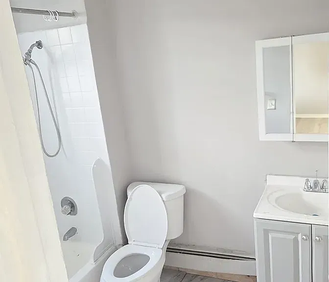 803 2nd Ave #3R — photo 5 of 6
