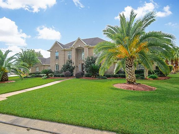 3rd image of 2202 Vinemead Ct