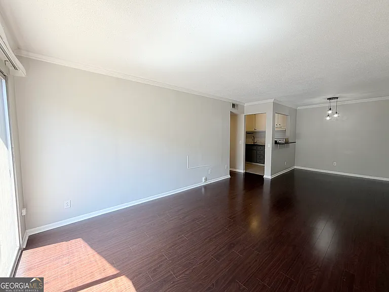 1181 Church St #G — Photo 5