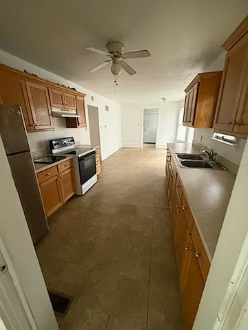 1523 SW Western Ave — Photo 2