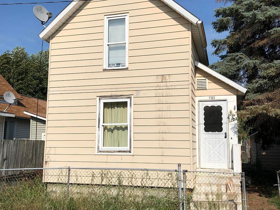 1st image of 1322 Anderson Pl NW
