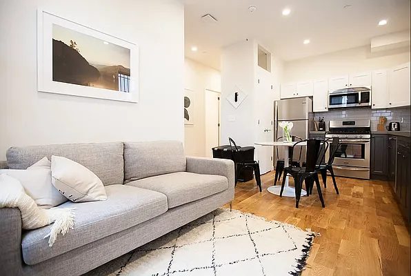 Rented by Monarch Realty Group | media 12