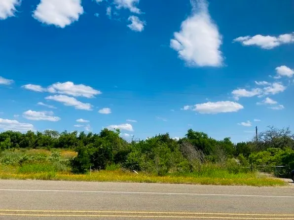 1900 CR 116B, Burnet, TX 78611